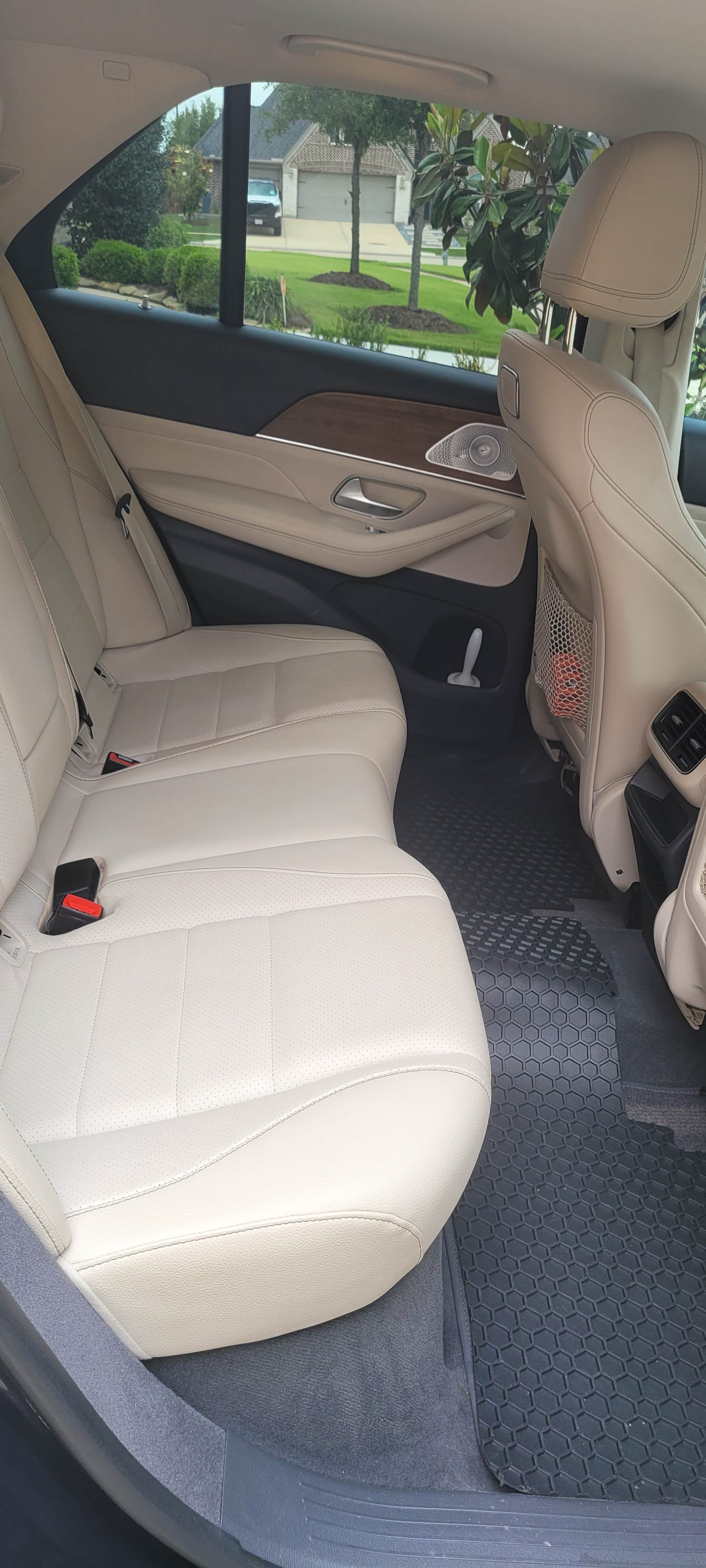 Mercedes rear seat leather conditioning